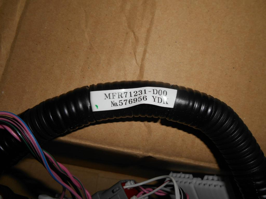 Case MFR71231 - MFR71230 - Kabel/ Kawat harness untuk Peralatan konstruksi: gambar 5 Case MFR71231 - MFR71230 - Kabel/ Kawat harness untuk Peralatan konstruksi: gambar 5
