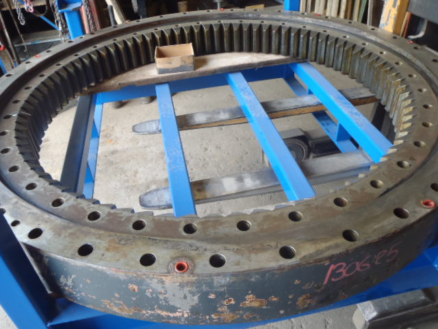 Caterpillar 2224576 - Cincin slewing untuk Peralatan konstruksi: gambar 1 Caterpillar 2224576 - Cincin slewing untuk Peralatan konstruksi: gambar 1