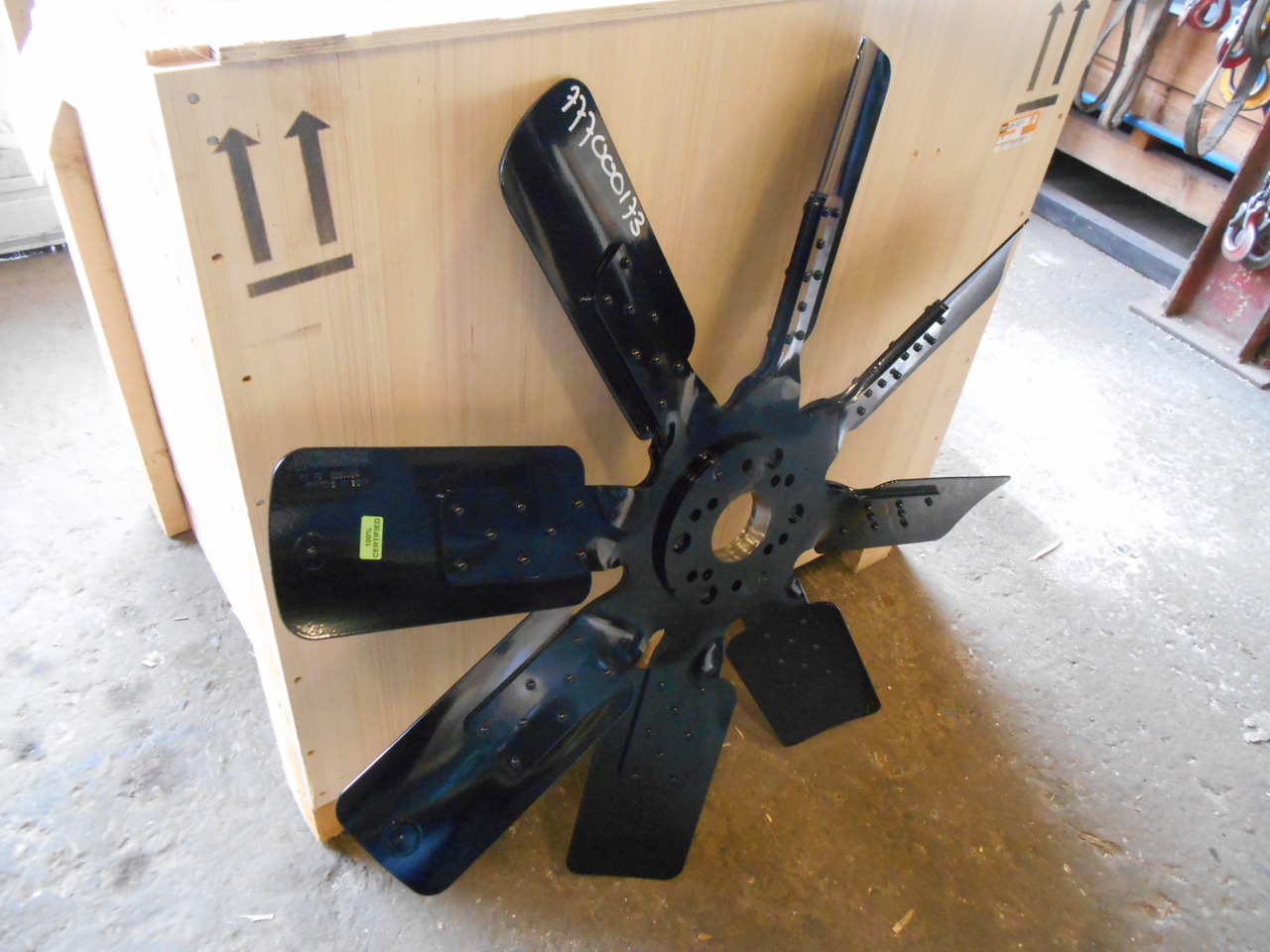 Caterpillar 4017451 - Penggemar untuk Peralatan konstruksi: gambar 3 Caterpillar 4017451 - Penggemar untuk Peralatan konstruksi: gambar 3