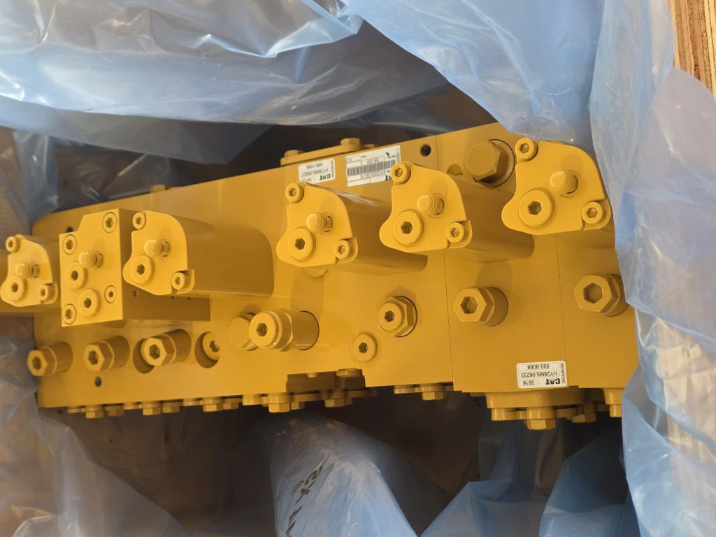 Caterpillar 5951281 - 596-0237 - Katup hidrolik untuk Peralatan konstruksi: gambar 1 Caterpillar 5951281 - 596-0237 - Katup hidrolik untuk Peralatan konstruksi: gambar 1