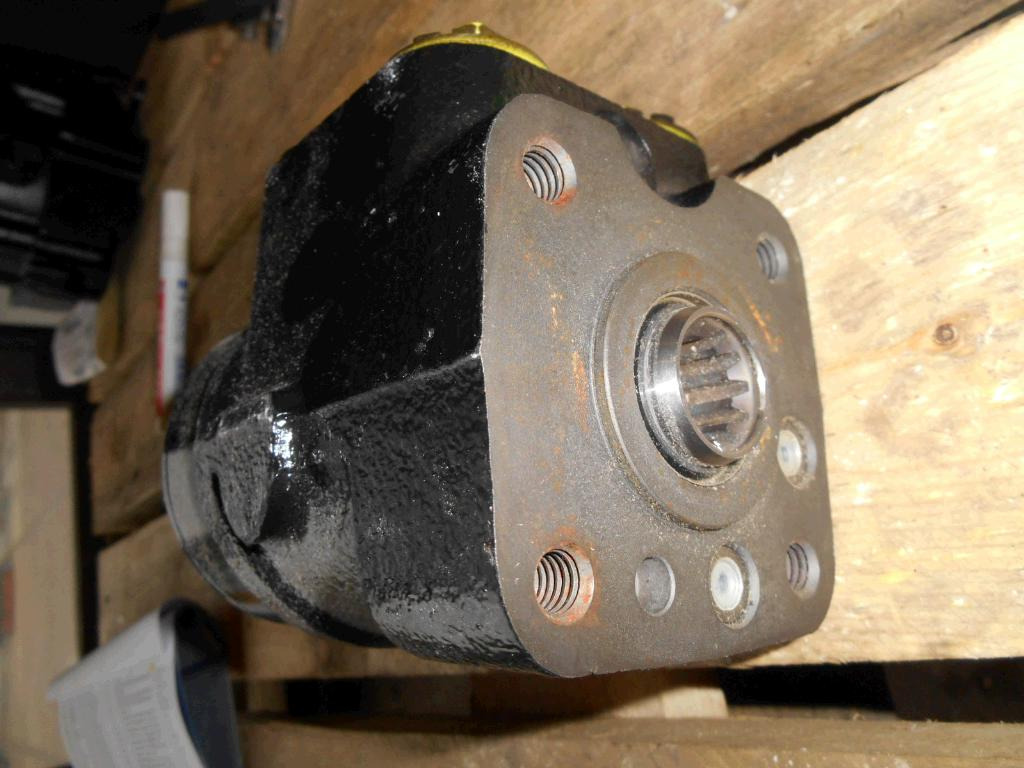 Fiat Hitachi 71484944 - Motor hidrolik untuk Peralatan konstruksi: gambar 2 Fiat Hitachi 71484944 - Motor hidrolik untuk Peralatan konstruksi: gambar 2