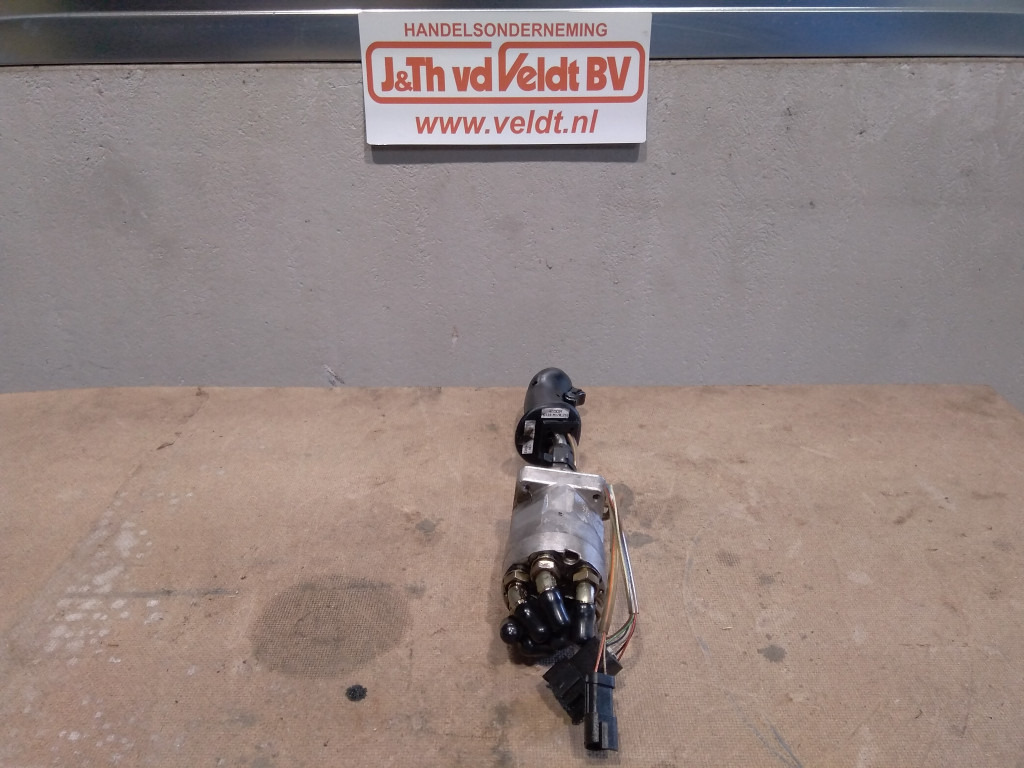 Hitachi 4476331 - Kabin dan interior untuk Peralatan konstruksi: gambar 2 Hitachi 4476331 - Kabin dan interior untuk Peralatan konstruksi: gambar 2