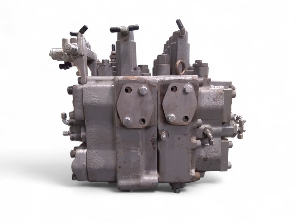 Hitachi 4713088 - UB36-107 - Katup hidrolik untuk Peralatan konstruksi: gambar 2 Hitachi 4713088 - UB36-107 - Katup hidrolik untuk Peralatan konstruksi: gambar 2