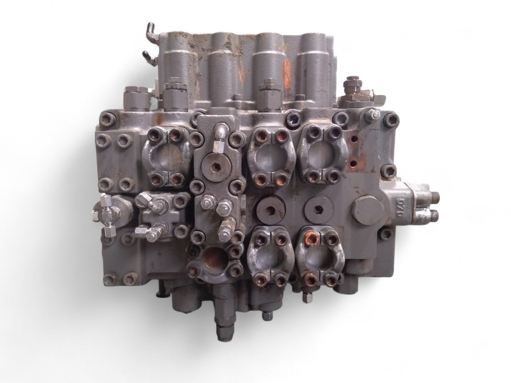 Hitachi 4713088 - YA00031360 - Katup hidrolik untuk Peralatan konstruksi: gambar 1 Hitachi 4713088 - YA00031360 - Katup hidrolik untuk Peralatan konstruksi: gambar 1