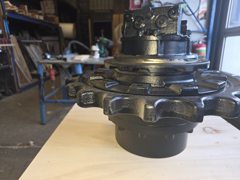 Hitachi YD60000921 - YD00011952 - Final drive untuk Peralatan konstruksi: gambar 3 Hitachi YD60000921 - YD00011952 - Final drive untuk Peralatan konstruksi: gambar 3