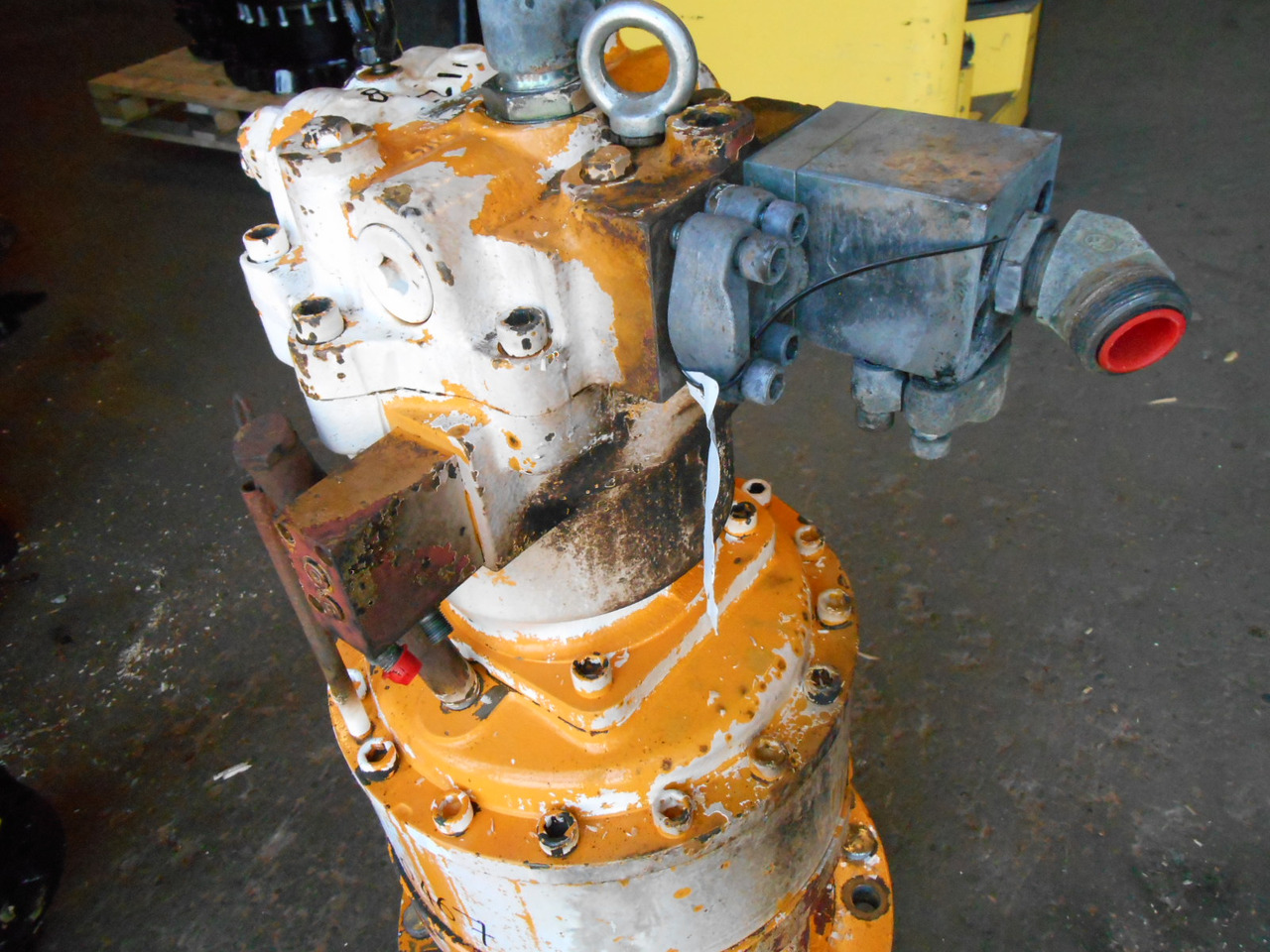 Hyundai 31NA10160 - 31NA-10160 - Motor ayun untuk Peralatan konstruksi: gambar 2 Hyundai 31NA10160 - 31NA-10160 - Motor ayun untuk Peralatan konstruksi: gambar 2