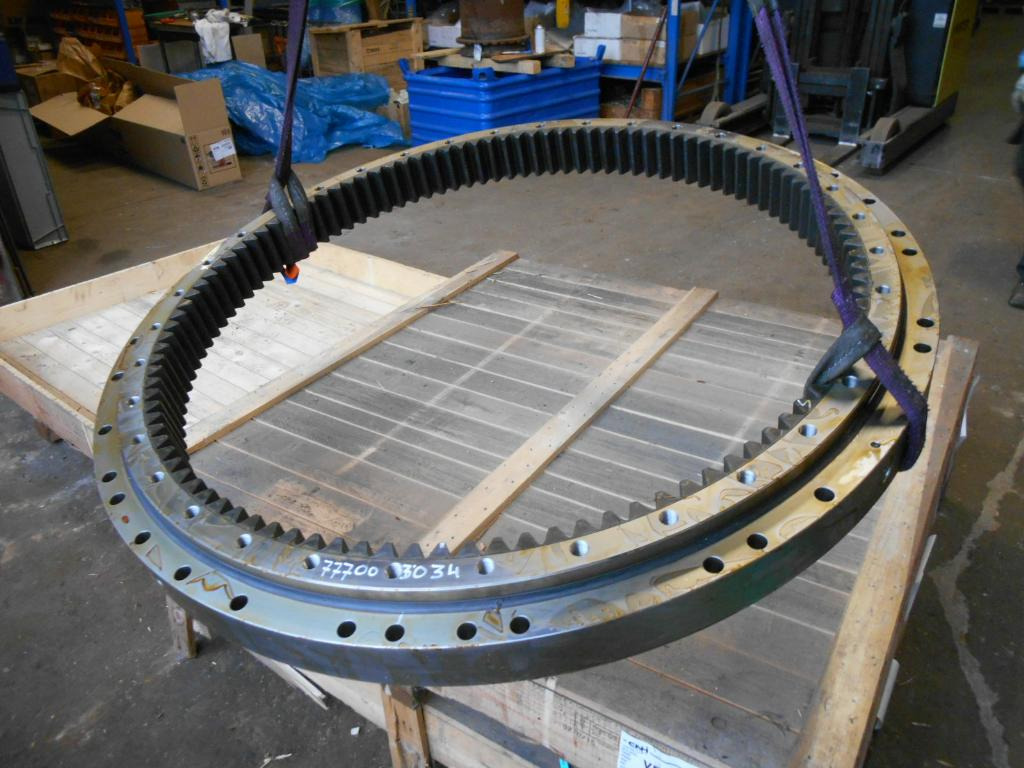 Kobelco YB40F00011F1 - Cincin slewing untuk Peralatan konstruksi: gambar 1 Kobelco YB40F00011F1 - Cincin slewing untuk Peralatan konstruksi: gambar 1