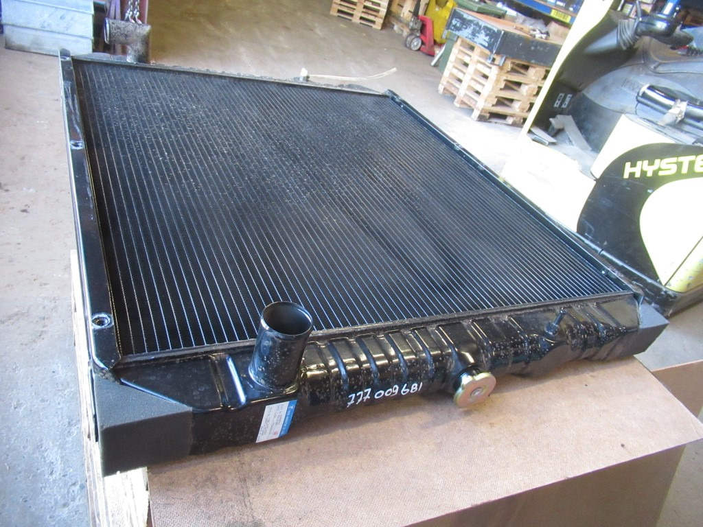 New Holland 4373720 - Radiator untuk Peralatan konstruksi: gambar 2 New Holland 4373720 - Radiator untuk Peralatan konstruksi: gambar 2