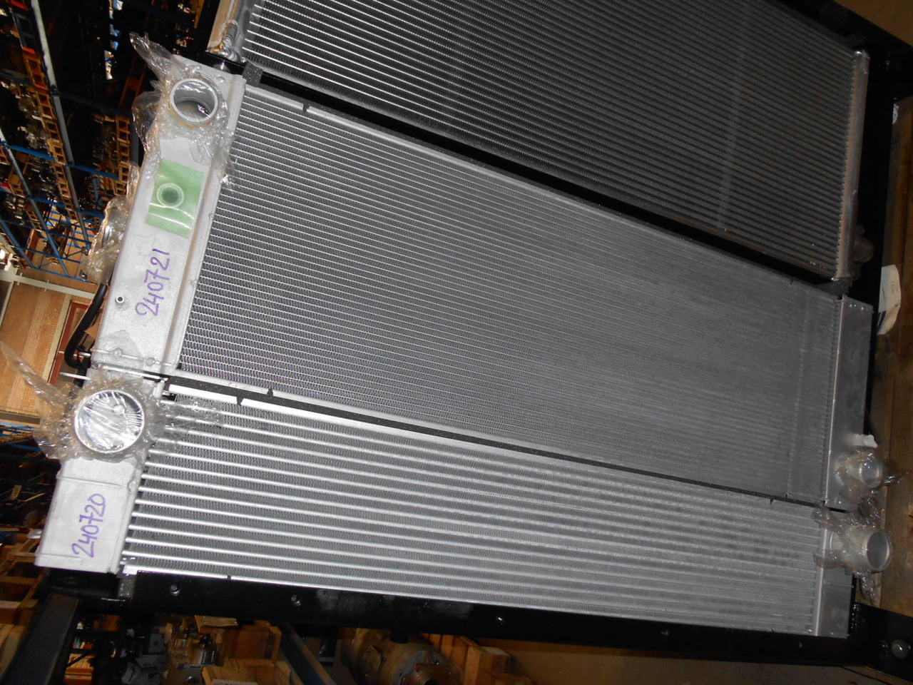 New Holland LC05P00043S001 - Radiator untuk Peralatan konstruksi: gambar 1 New Holland LC05P00043S001 - Radiator untuk Peralatan konstruksi: gambar 1