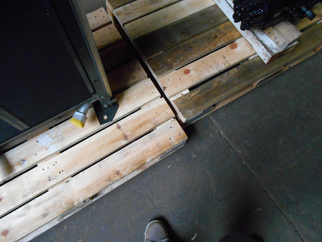 New Holland YY05P00004F1 - SK135SR ED150 SK115SRDZ SK135SRL-1E SK135SRLC - Radiator untuk Peralatan konstruksi: gambar 1 New Holland YY05P00004F1 - SK135SR ED150 SK115SRDZ SK135SRL-1E SK135SRLC - Radiator untuk Peralatan konstruksi: gambar 1