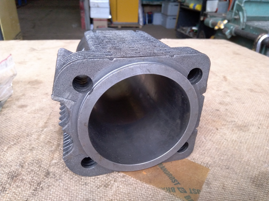 O&K 1484445 - - Piston/ Ring/ Bushing untuk Peralatan konstruksi: gambar 4 O&K 1484445 - - Piston/ Ring/ Bushing untuk Peralatan konstruksi: gambar 4