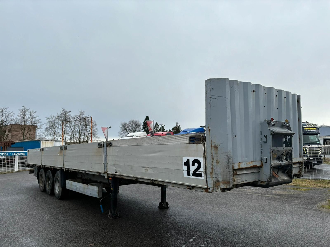 Krone SD P - Semi-trailer flatbed: gambar 2 Krone SD P - Semi-trailer flatbed: gambar 2
