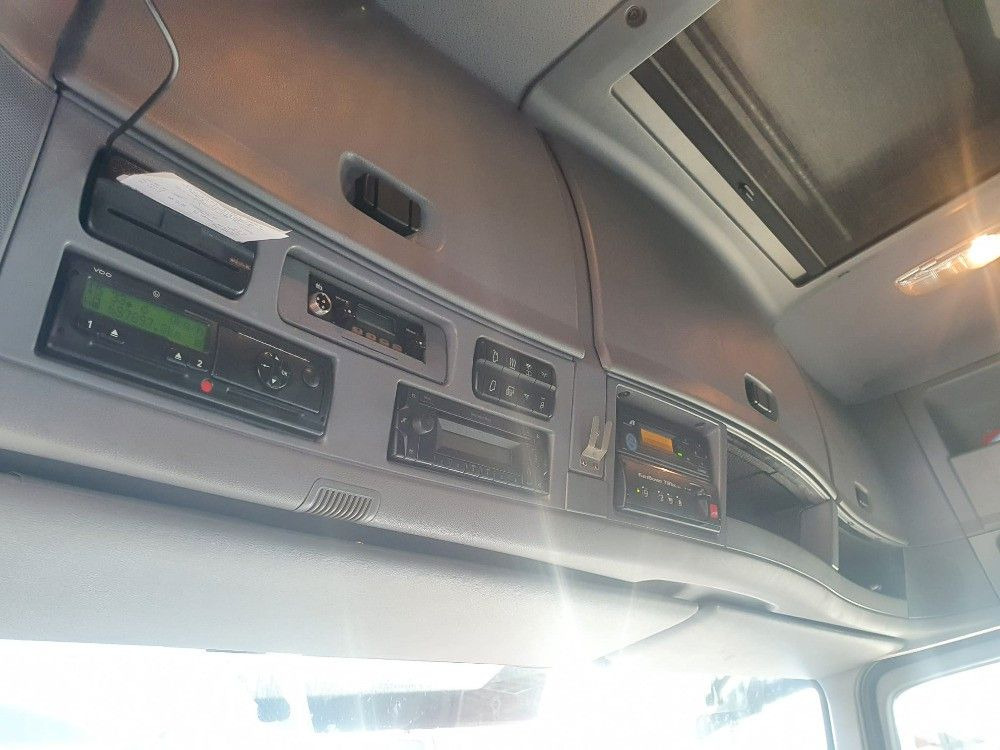 Mercedes-Benz Actros 1844 - Tractor head: gambar 4 Mercedes-Benz Actros 1844 - Tractor head: gambar 4