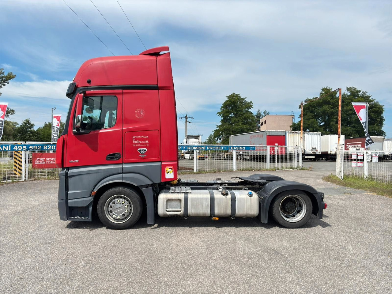 Mercedes-Benz Actros 1845 - Tractor head: gambar 5 Mercedes-Benz Actros 1845 - Tractor head: gambar 5