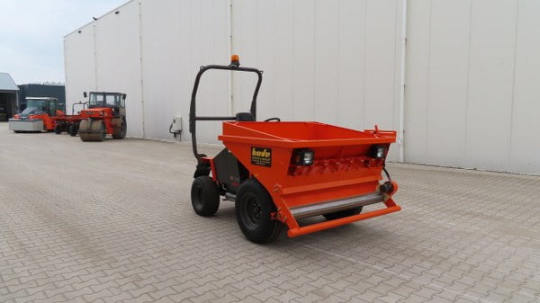 Mesin aspal Ausa D150RM: gambar 8