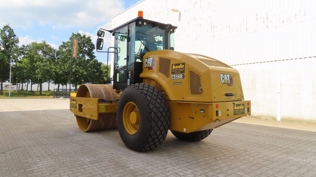 Caterpillar CS 56 B - Pemadat: gambar 4 Caterpillar CS 56 B - Pemadat: gambar 4