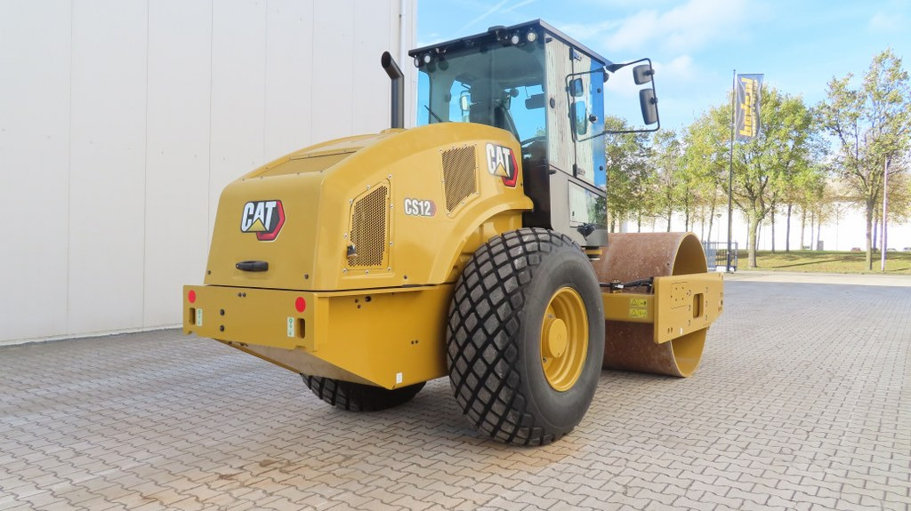 Caterpillar CS12 - Pemadat: gambar 2 Caterpillar CS12 - Pemadat: gambar 2