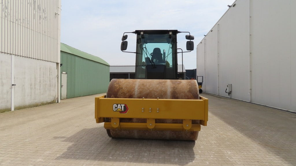 Pemadat Caterpillar CS66B: gambar 7