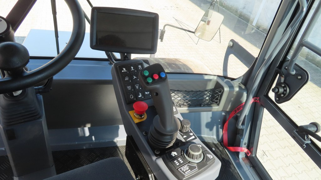 Roller Dynapac CS1400 VI: gambar 11 Roller Dynapac CS1400 VI: gambar 11