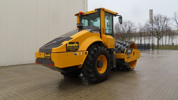 Volvo SD 135 B - Pemadat: gambar 2 Volvo SD 135 B - Pemadat: gambar 2