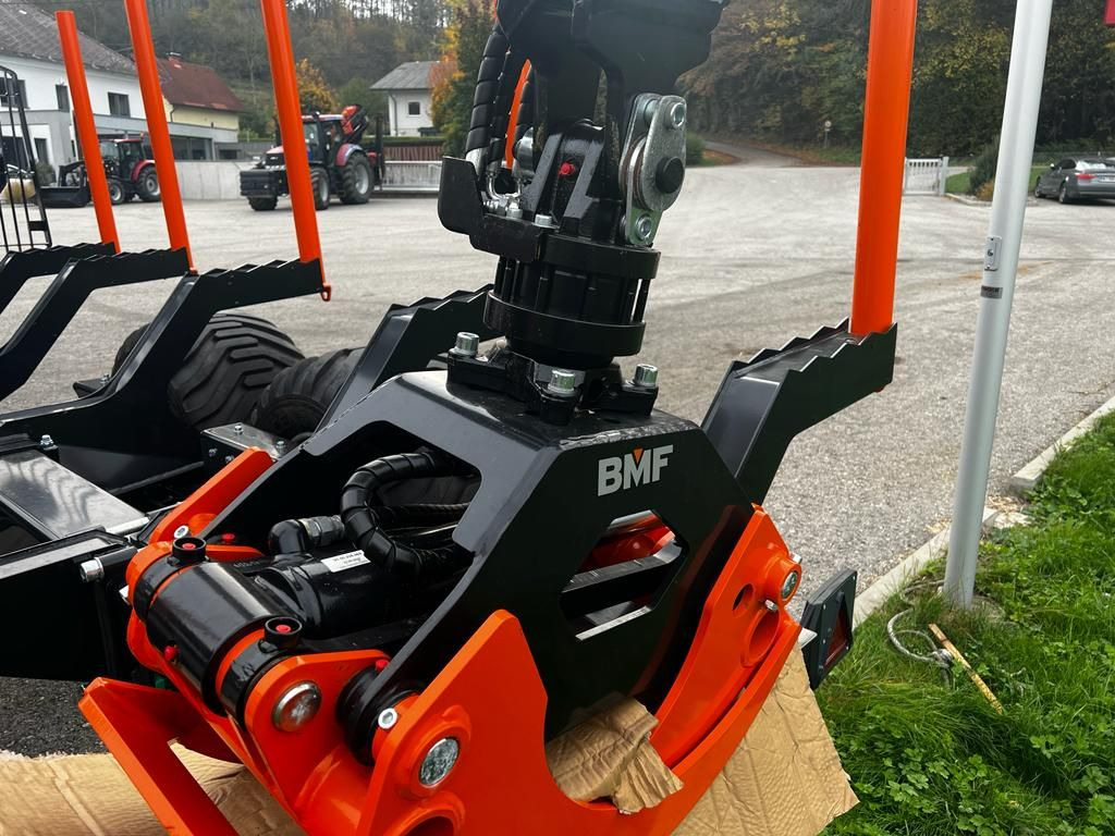 Trailer kehutanan baru BMF BMF 13T1 PRO mit BMF 905 HP Kran: gambar 8