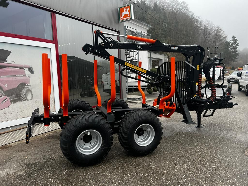 BMF BMF 7T1 mit BMF 540 Kran - Trailer kehutanan: gambar 2 BMF BMF 7T1 mit BMF 540 Kran - Trailer kehutanan: gambar 2