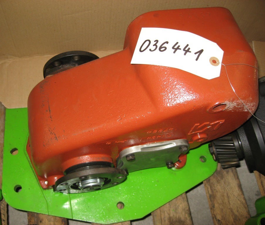 MERLO Gearbox Getriebe 036441 - Gearbox untuk Telehandler: gambar 1 MERLO Gearbox Getriebe 036441 - Gearbox untuk Telehandler: gambar 1