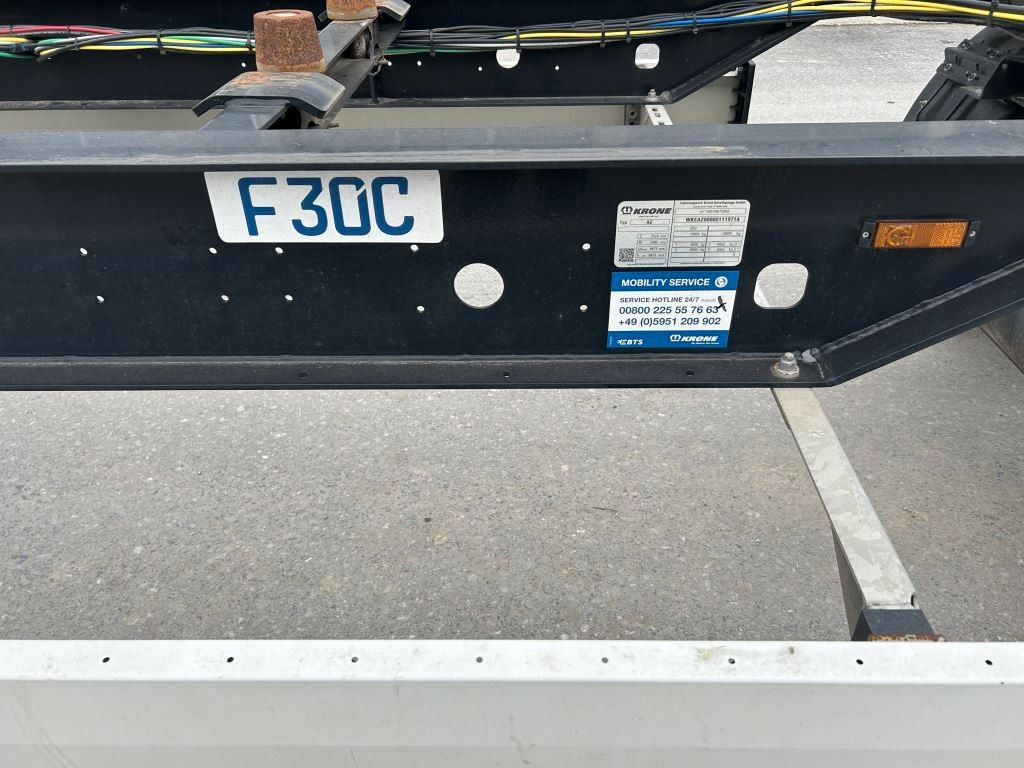 Krone 2 Achswechselfahrgestell, Typ: MAXI AZW 18 eL3B7 - Trailer pengangkut mobil: gambar 3 Krone 2 Achswechselfahrgestell, Typ: MAXI AZW 18 eL3B7 - Trailer pengangkut mobil: gambar 3