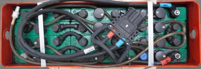 GRUMA 24 Volt 2 PzS 250 Ah - Baterai: gambar 3 GRUMA 24 Volt 2 PzS 250 Ah - Baterai: gambar 3