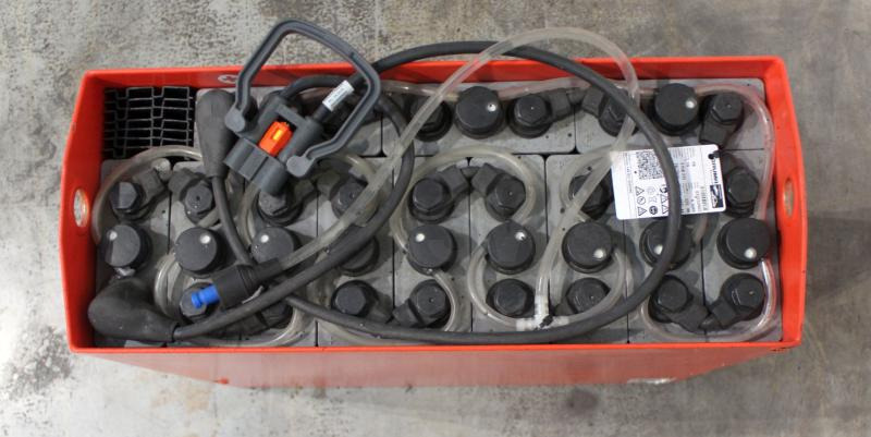 GRUMA 24 Volt 3 PzB 225 Ah - Baterai: gambar 3 GRUMA 24 Volt 3 PzB 225 Ah - Baterai: gambar 3