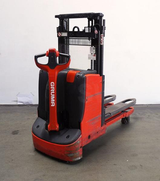 Linde D 08 1160 - Penumpuk: gambar 1 Linde D 08 1160 - Penumpuk: gambar 1