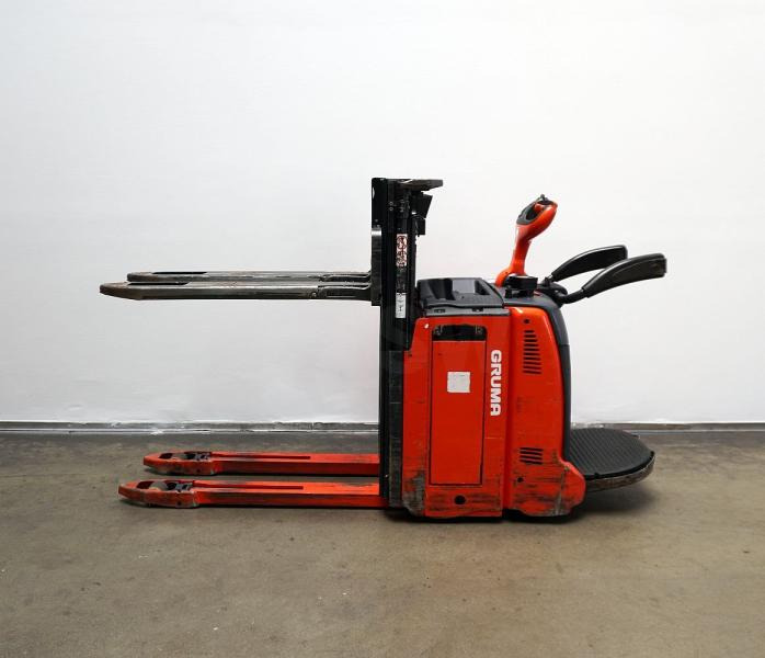 Linde D 14 AP 133 - Penumpuk: gambar 4 Linde D 14 AP 133 - Penumpuk: gambar 4