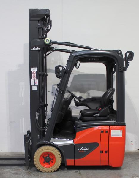 Linde E 12 EVO 386-02 - Forklift listrik: gambar 4 Linde E 12 EVO 386-02 - Forklift listrik: gambar 4