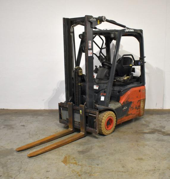 Linde E 14 EVO 386-02 - Forklift listrik: gambar 1 Linde E 14 EVO 386-02 - Forklift listrik: gambar 1