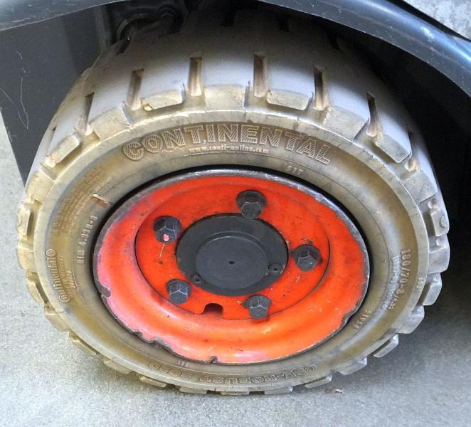 Linde E 16 EVO 386-02 - Forklift listrik: gambar 4 Linde E 16 EVO 386-02 - Forklift listrik: gambar 4