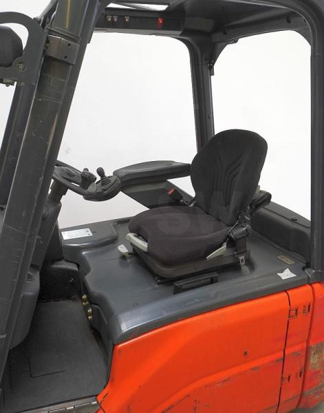 Linde E 18 L 386 - Forklift listrik: gambar 3 Linde E 18 L 386 - Forklift listrik: gambar 3