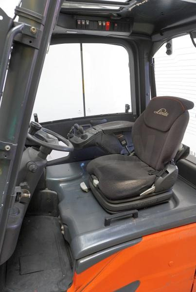 Linde E 18 L EVO 386-02 - Forklift listrik: gambar 3 Linde E 18 L EVO 386-02 - Forklift listrik: gambar 3