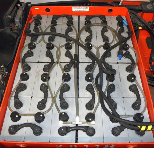 Linde E 20 PH EVO 386-02 - Forklift listrik: gambar 5 Linde E 20 PH EVO 386-02 - Forklift listrik: gambar 5