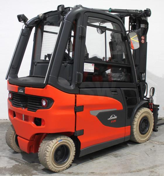 Linde E 25 1252 - Forklift listrik: gambar 3 Linde E 25 1252 - Forklift listrik: gambar 3