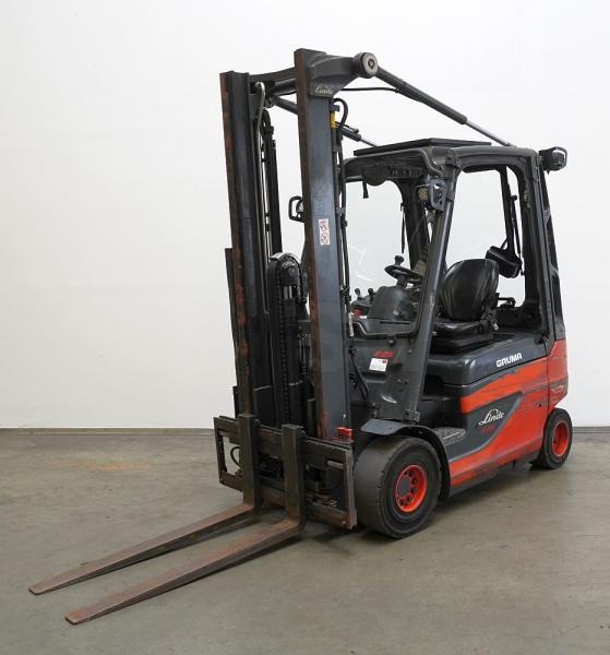 Linde E 25 387 - Forklift listrik: gambar 1 Linde E 25 387 - Forklift listrik: gambar 1