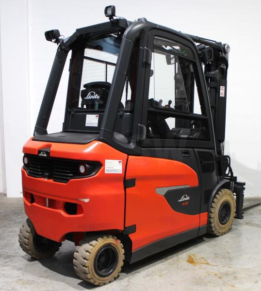 Linde E 25/600 HL 1252 - Forklift listrik: gambar 2 Linde E 25/600 HL 1252 - Forklift listrik: gambar 2