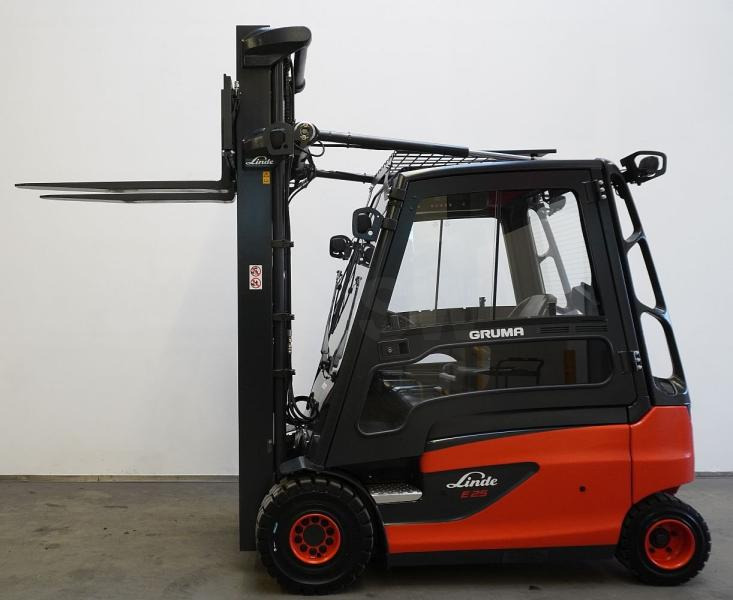 Linde E 25 L 387 - Forklift listrik: gambar 4 Linde E 25 L 387 - Forklift listrik: gambar 4