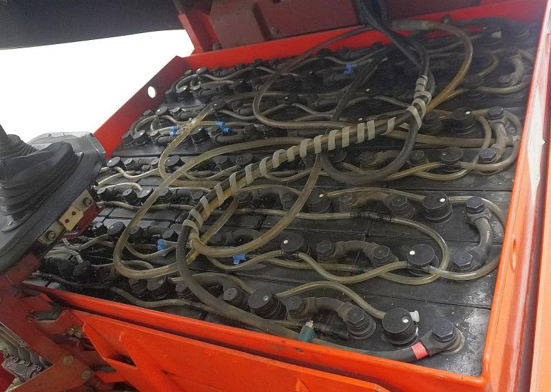 Linde E 30 336-02 - Forklift listrik: gambar 5 Linde E 30 336-02 - Forklift listrik: gambar 5