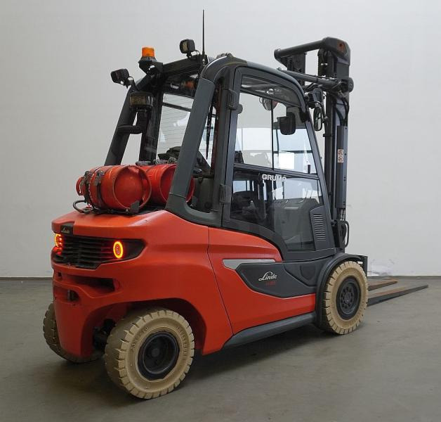 Linde H 35 T 1202 - Forklift LPG: gambar 2 Linde H 35 T 1202 - Forklift LPG: gambar 2