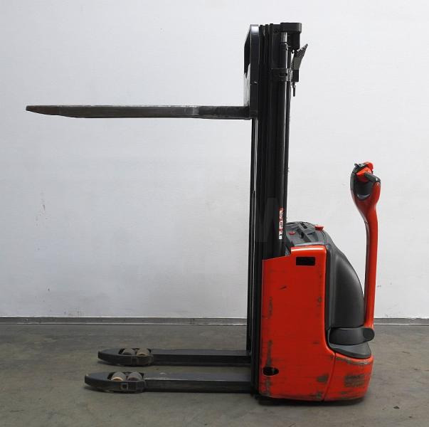Linde L 12 ION 1172 - Penumpuk: gambar 3 Linde L 12 ION 1172 - Penumpuk: gambar 3
