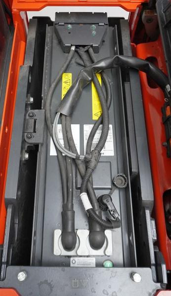 Linde L 14 AP i ION 1173 - Penumpuk: gambar 4 Linde L 14 AP i ION 1173 - Penumpuk: gambar 4