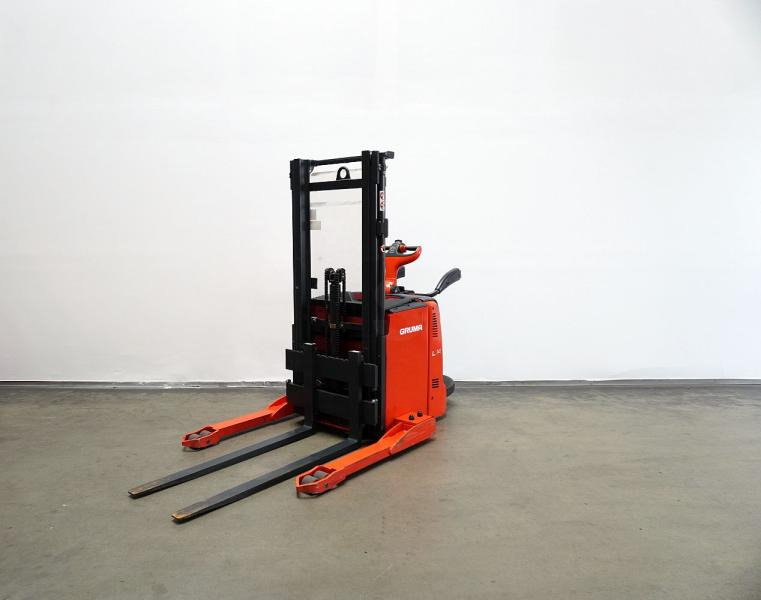 Linde L 14 AS AP 131 - Penumpuk: gambar 2 Linde L 14 AS AP 131 - Penumpuk: gambar 2