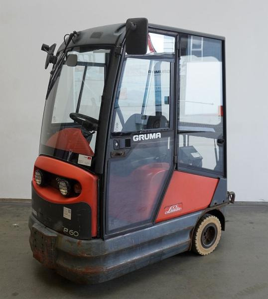 Linde P 60 Z 126 - Traktor derek: gambar 1 Linde P 60 Z 126 - Traktor derek: gambar 1