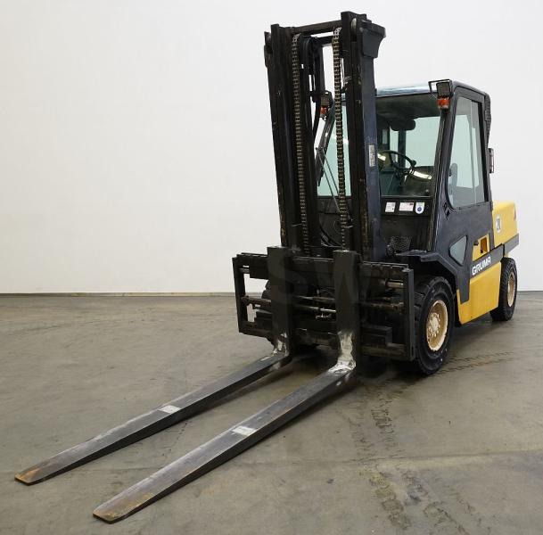 Yale GDP55MJ V2514 - Forklift diesel: gambar 1 Yale GDP55MJ V2514 - Forklift diesel: gambar 1