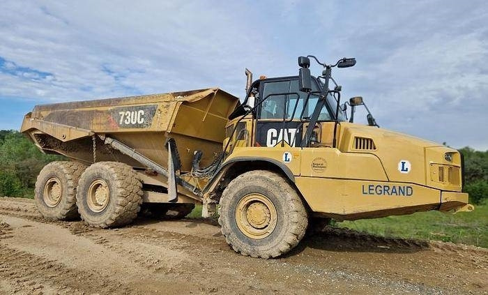 CAT 730C2 - Bulldozer: gambar 1 CAT 730C2 - Bulldozer: gambar 1